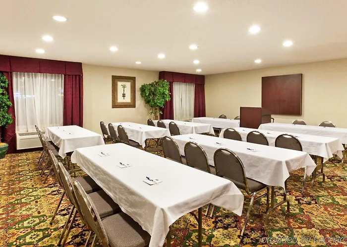 Hotel Express By Ihg